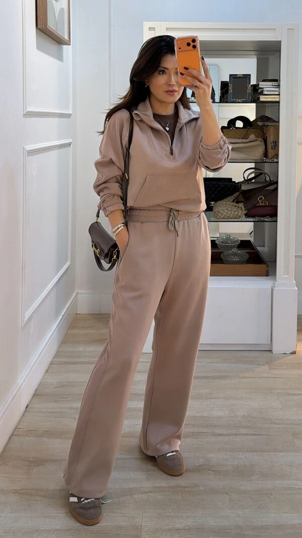 Conjunto Moletom Luiza Blusa Detalhe Elástico Nos Punhos E Calça Pantalona