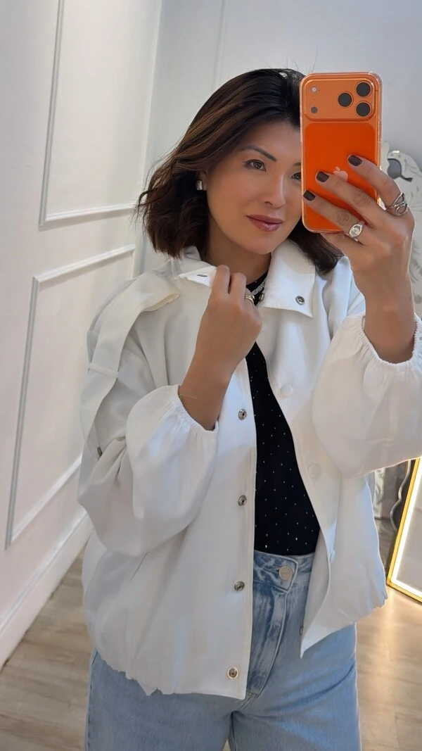 Jaqueta Bomber Twill Sheila Detalhe Martingalê Nos Ombros