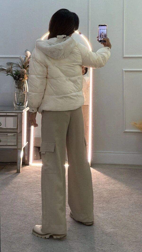 Jaqueta Puffer Nylon Com Teddy Estella Mangas Bufantes