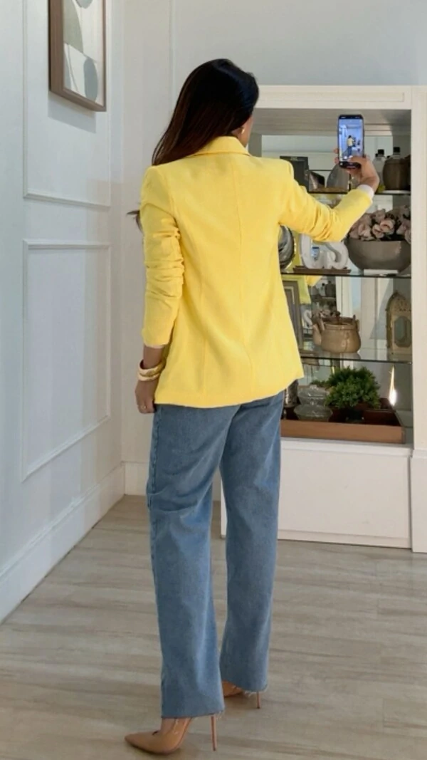 Blazer Decote V Solange Bolsos Fake Frontal Com Lapela