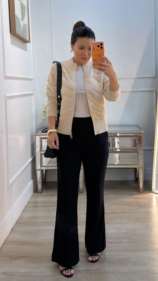 Calça Pantalona Texturizada Amanda Com Bolsos Faca