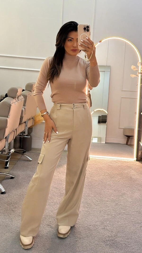 Blusa Tricot Liso Thaina Gola Alta Canelada