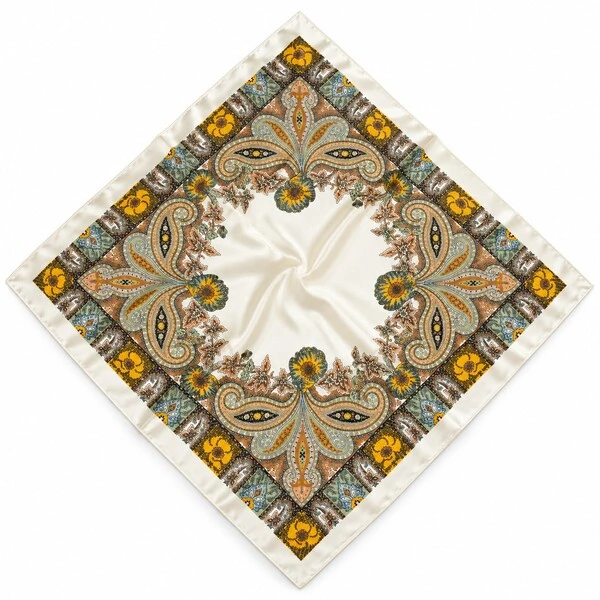 Lenço Acetinado Estampa Floral E Paisley