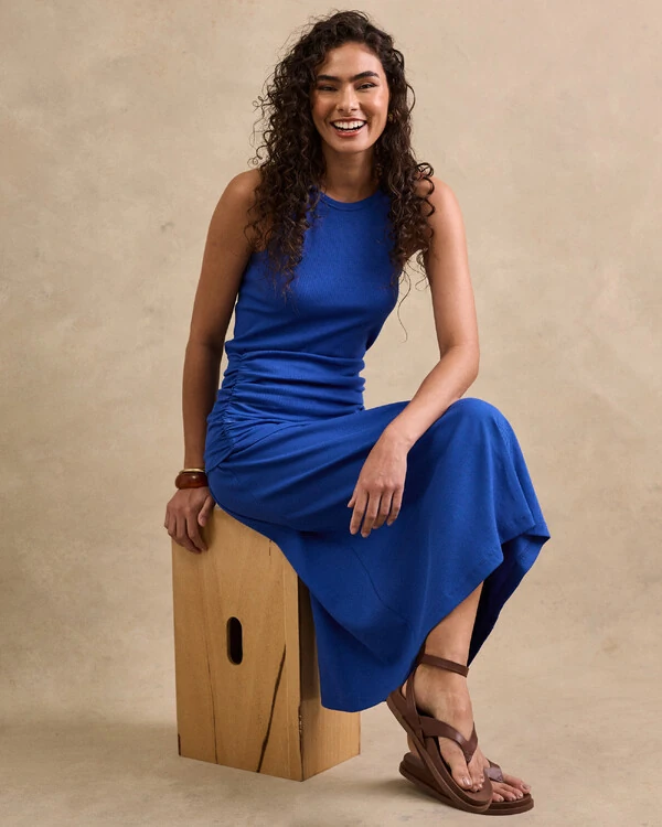 Vestido Midi Cavado Canelado Pamela Detalhe Drapeado