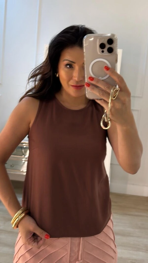 Blusa Regata Viscose Posterior Com Recorte Em Gota