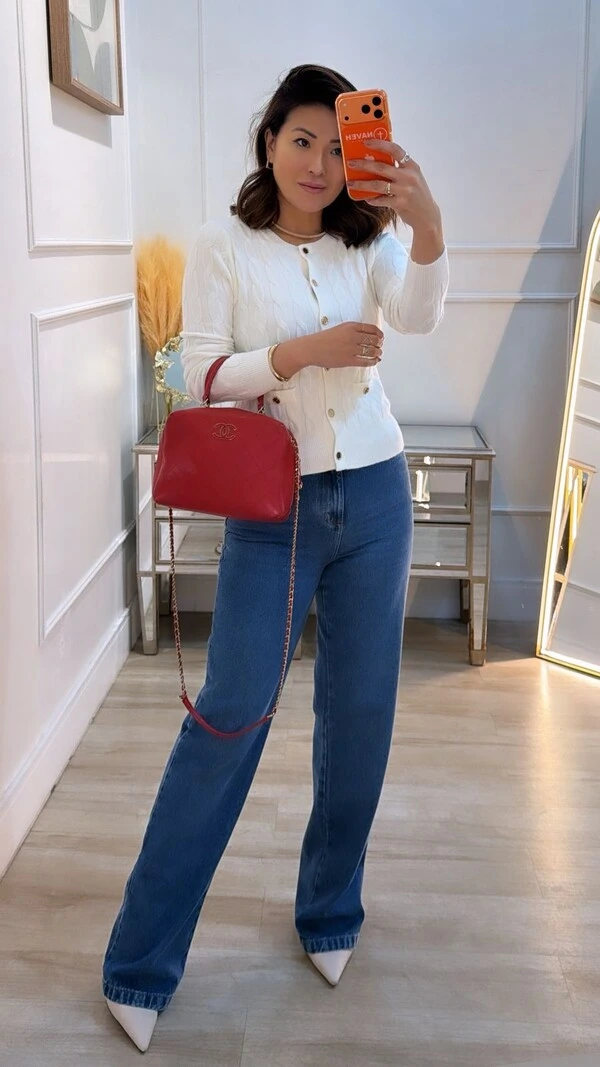 Cardigan Curto Tricot Trançados Frontais Suzy Botões Dourados