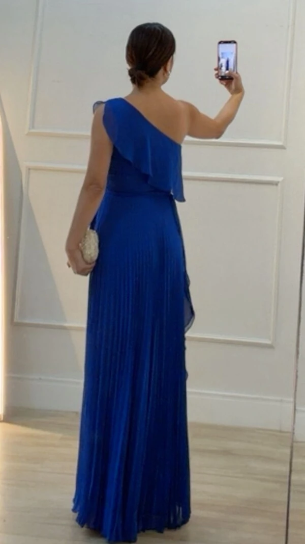 Vestido Longo Ombro Único Plissado Detalhe De Babado Taty Cinto Faixa