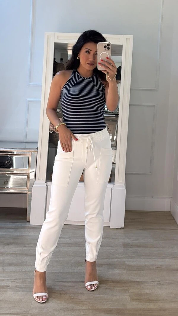 Blusa Regata Bicolor Listrada Nala Com Decote Nadador