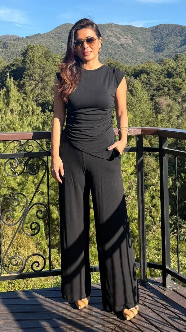 Conjunto Malha Cris Blusa Assimétrica & Calça Pantalona