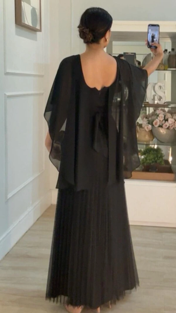 Vestido Longo Mangas Em Echarpe Vivi Saia Plissada Em Tule