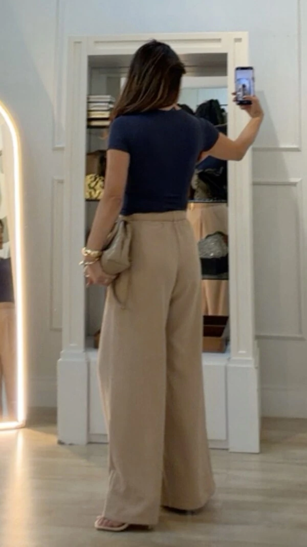 Blusa Cachequer Suplex Mangas Curtas Renata Decote V