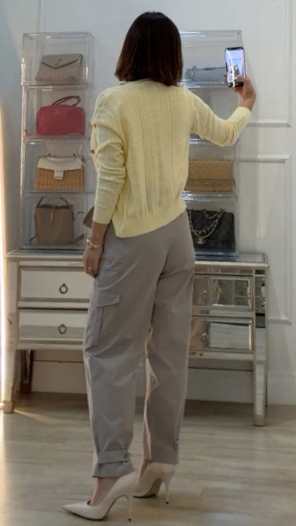 Cardigan Curto Tricot Luana Botões Amadeirados