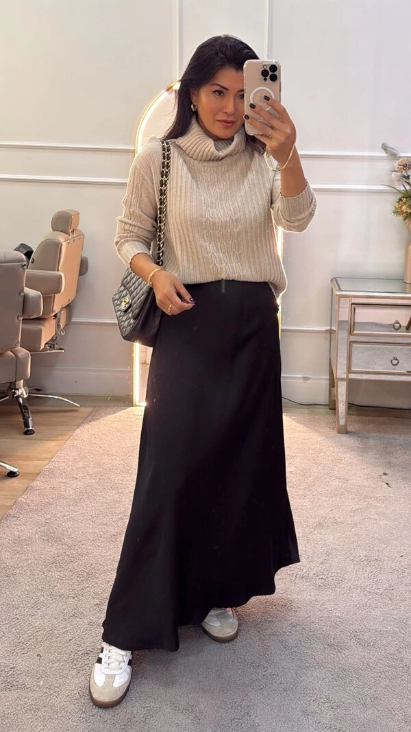 Blusa Tricot Priscilla Gola Rolê E Mangas Com Tramas Triplas