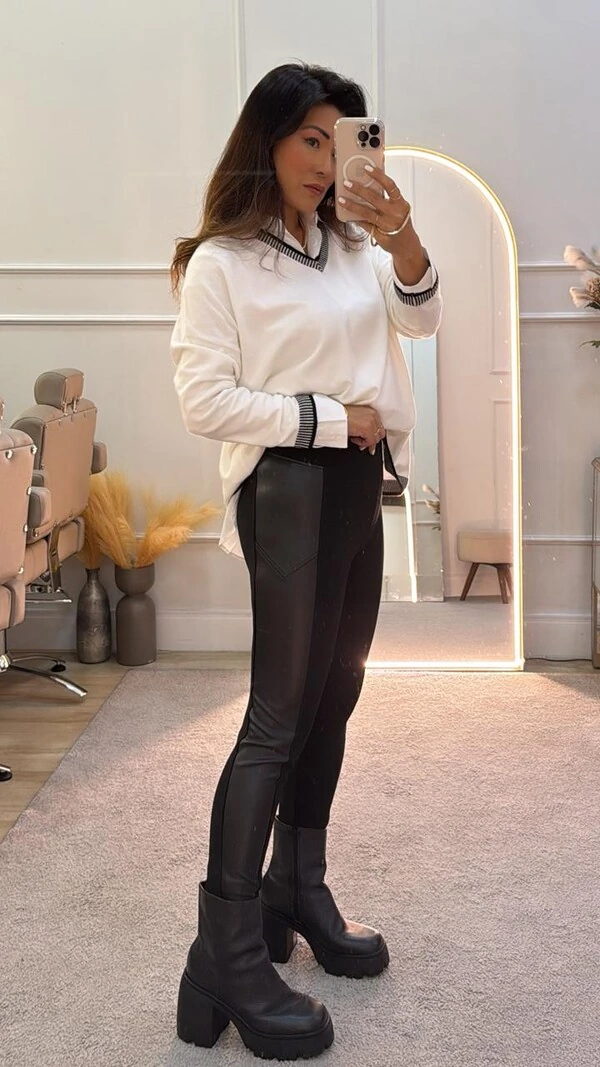 Calça Skinny Miranda Com Lateral De Couro Eco E Pesponto Diagonal