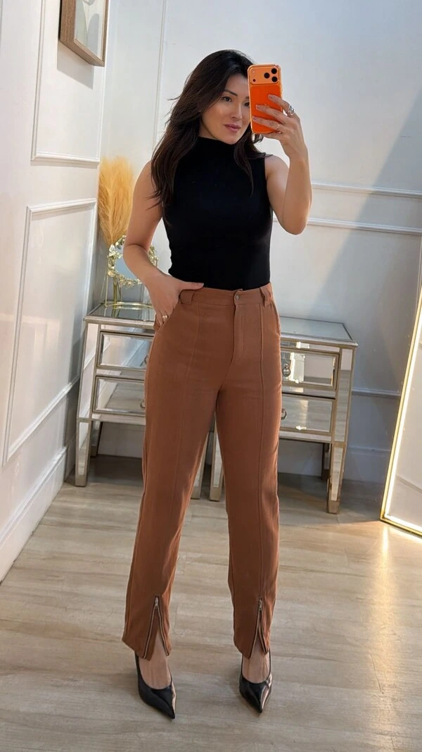 Blusa Canelada Vanessa Gola Alta