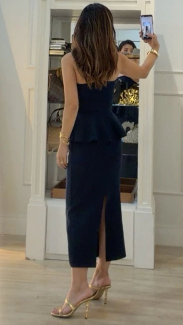 Conjunto Tricot Alexia Toma Que Caia Peplum E Saia Midi