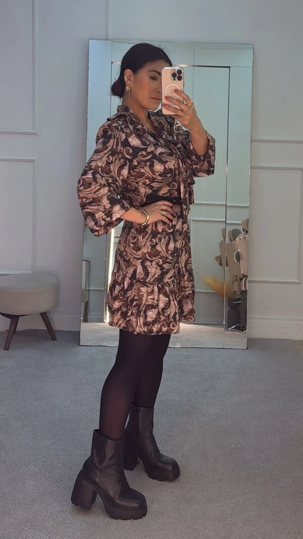 Vestido Curto Alissa Estampado Detalhe Laço Na Gola
