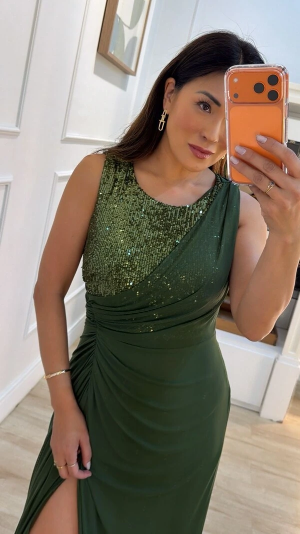 Vestido Longo Tule Drapeado Lateral Zoe Busto Em Paetê