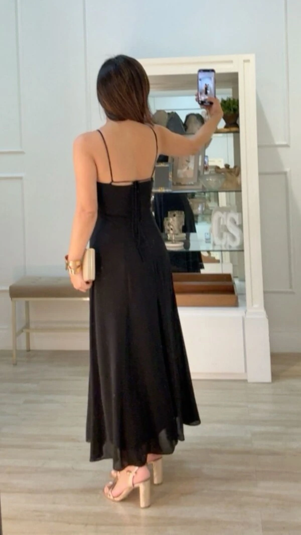 Vestido Chiffon Alças Finas Júlia Decote Coração Com Detalhe