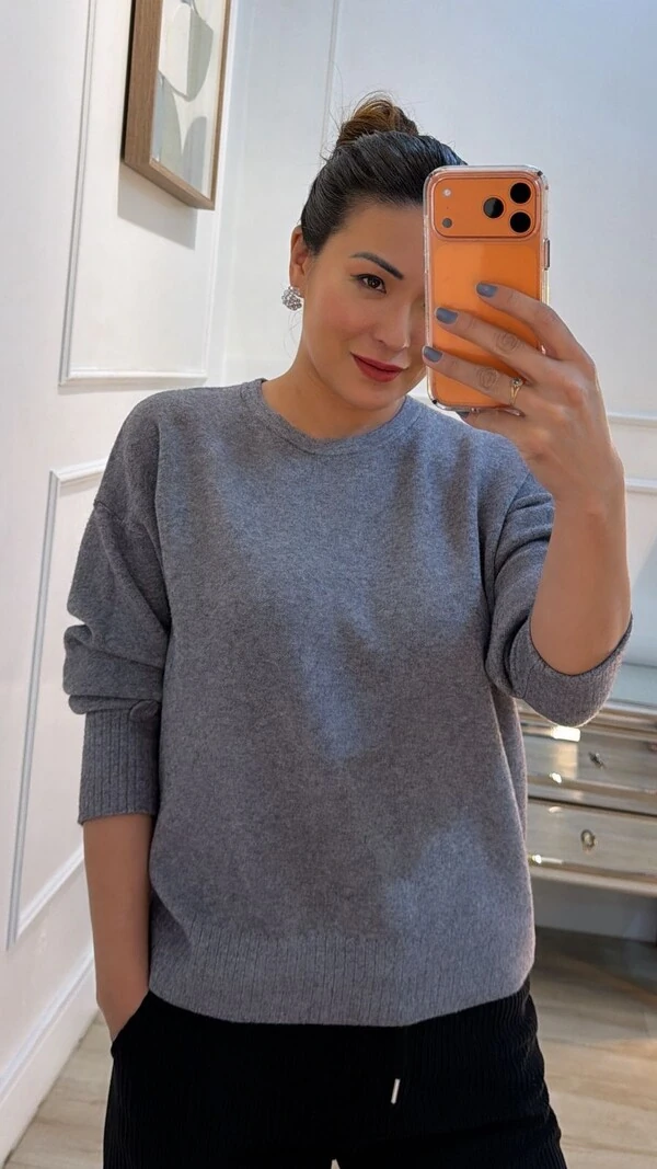 Blusa Tricot Marina Punhos Largos Canelados Detalhe De Botão