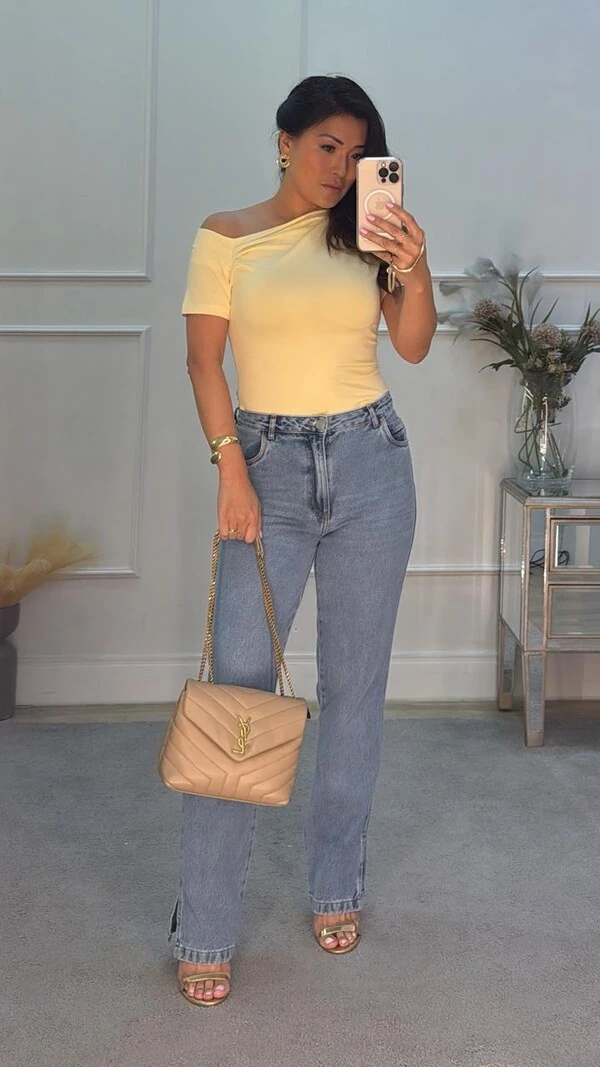 Blusa Malha Layla Ombro Vazado Detalhe Pregas