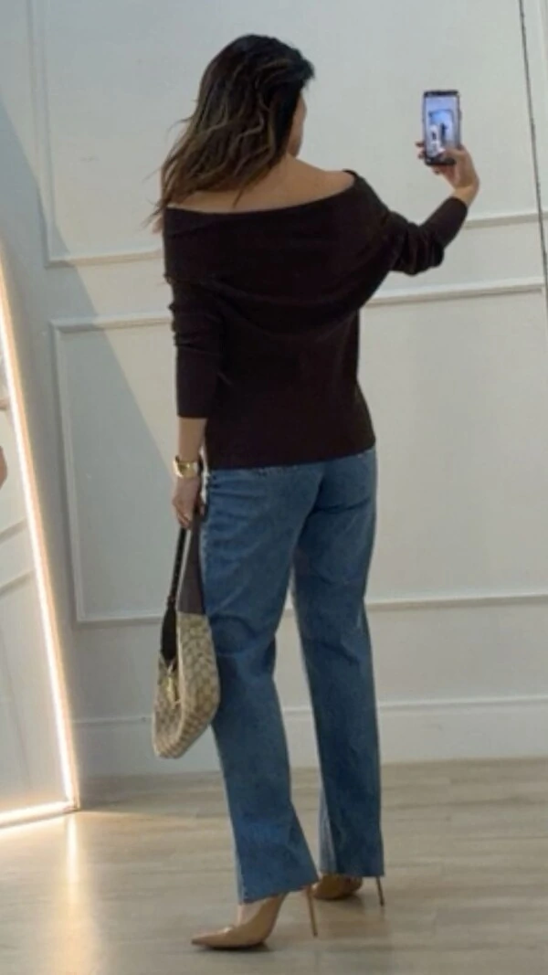 Blusa Tricot Canelada Thais Ombro À Ombro