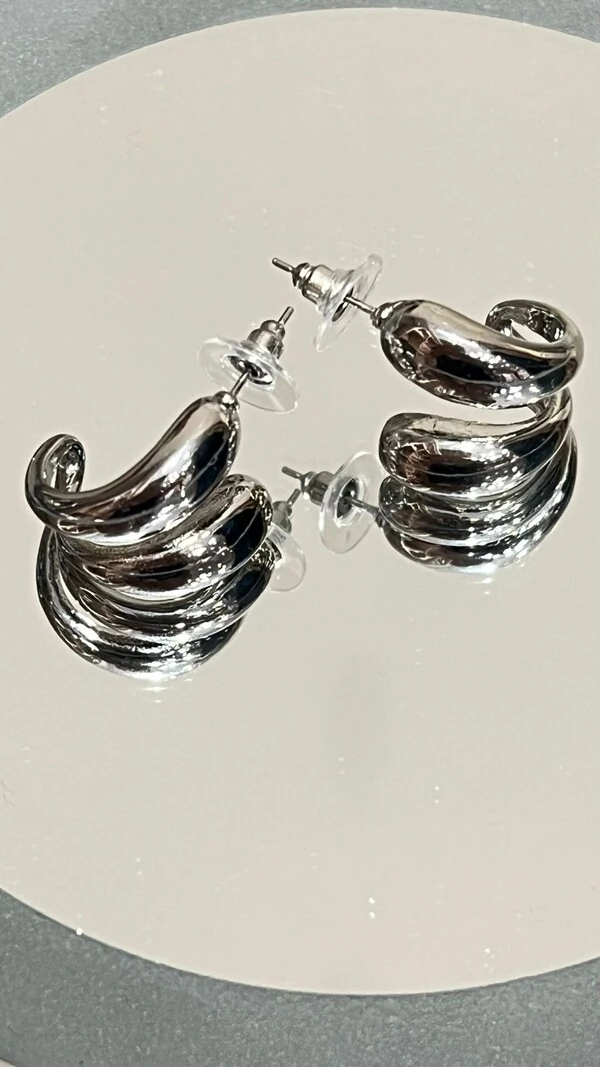 Brinco Gota Dupla Abaulada