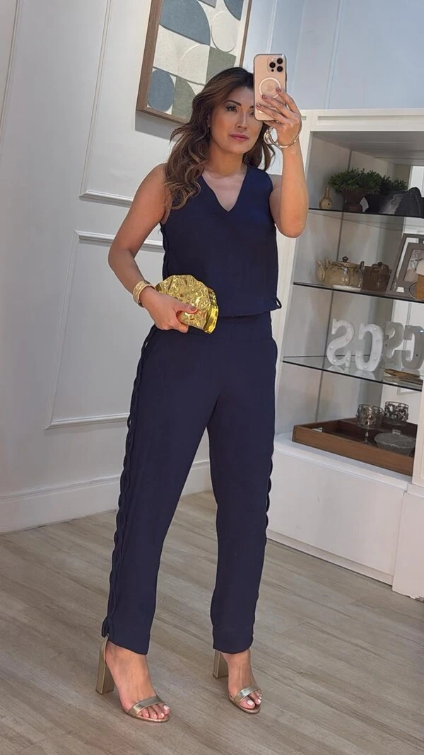 Blusa Regata Decote V Esther Trançado Lateral