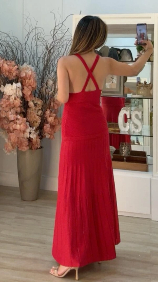 Vestido Tricot Com Fio De Lurex Decote V Ariel Detalhe Camada Em Nuvem