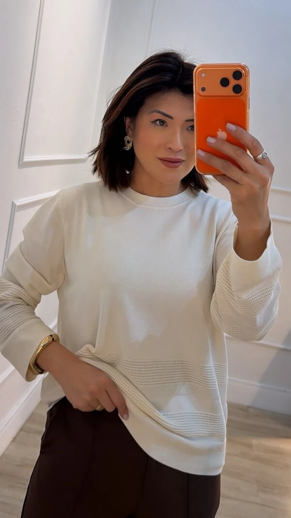 Blusa Ampla Tricot Brenda Com Entremeios