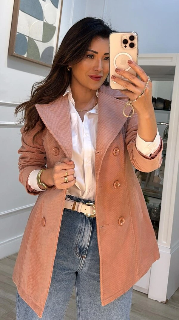 Casaco Sobretudo Gisele Veludo Cotelê Com Botões Duplos Frontais