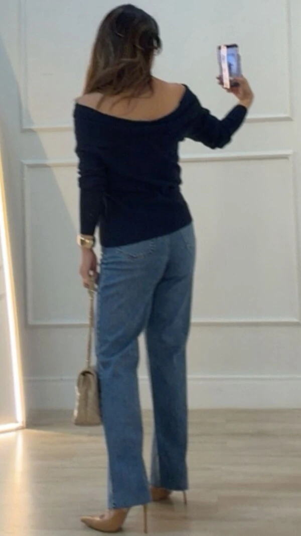 Blusa Tricot Canelada Thais Ombro À Ombro