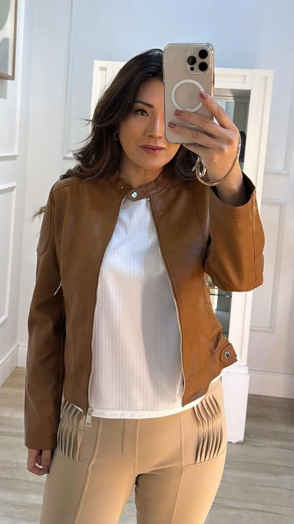 Jaqueta Couro Eco Zíper Prata Tália Martingalê No Barrado