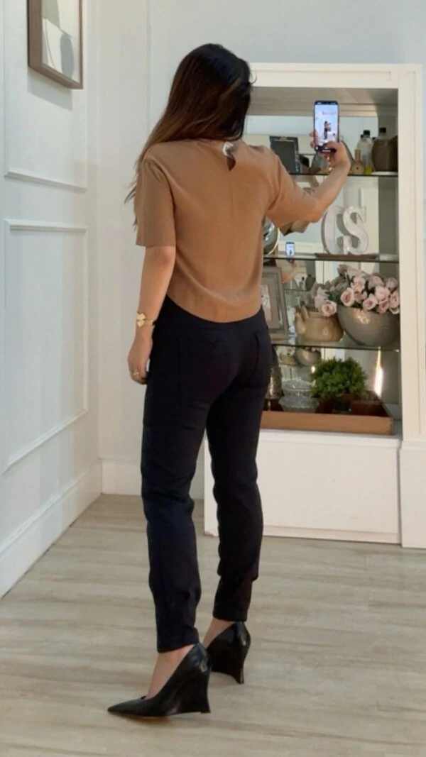 Blusa Mangas 3/4 Catharina Recorte Vazado No Barrado