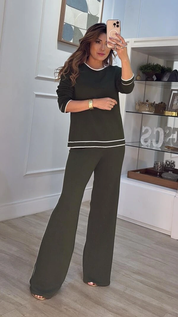 Conjunto Tricot Ingrid Blusa Mangas Longas E Calça Faixa Lateral