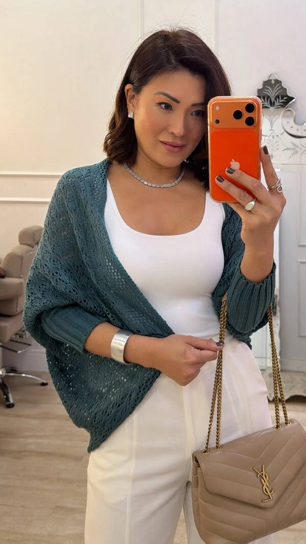 PRÉ-VENDA DATA ESTIMADA DE ENVIO DIA 10/10 Kimono Capa Tricot Lulu Punhos Largos Canelados
