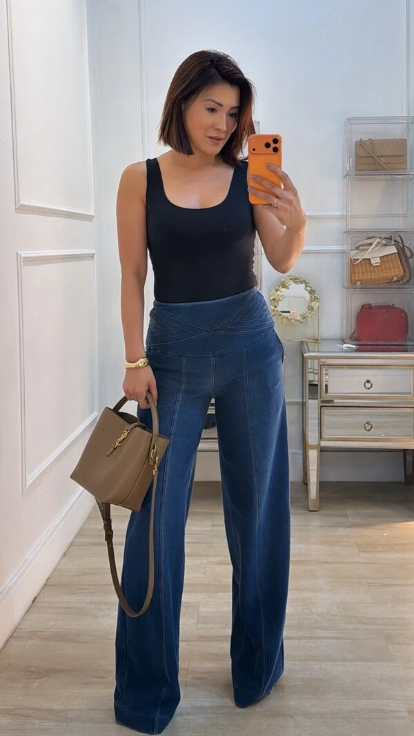 Calça Pantalona Nadia Pala Larga Detalhe Em Pesponto