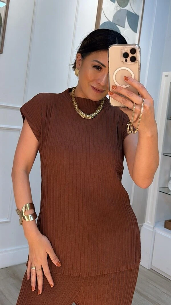 Conjunto Tricot Nervuras Caneladas Roberta Blusa E Calça Pantalona