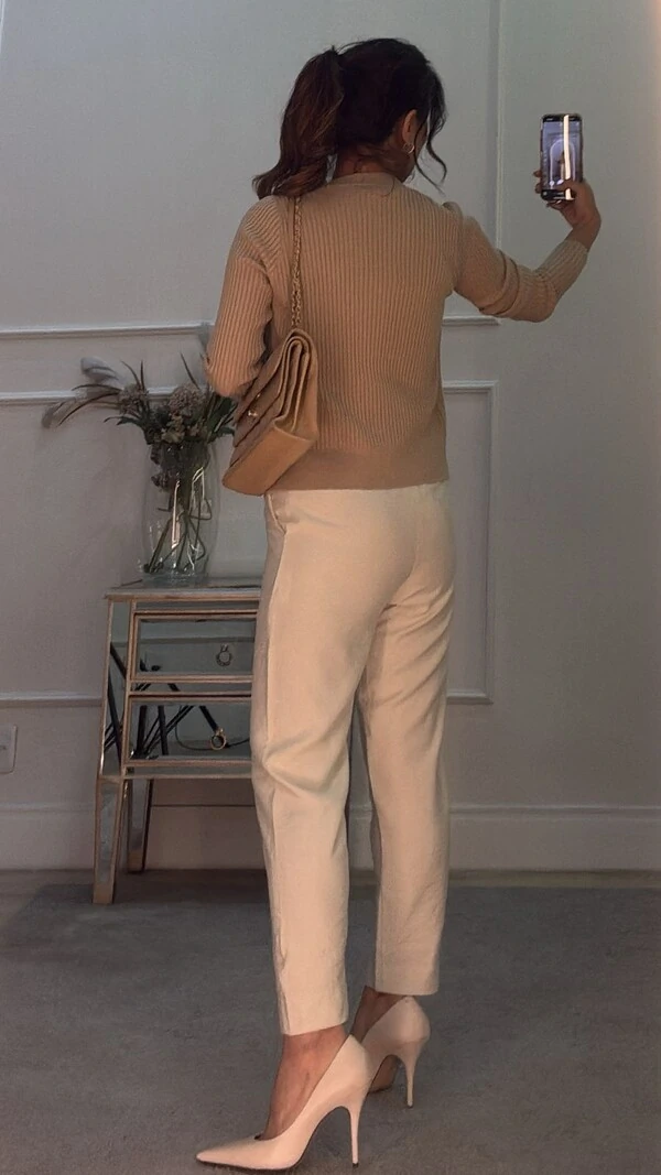 Cardigan Curto Canelado Rayane Bolsos Quadrados Frontais