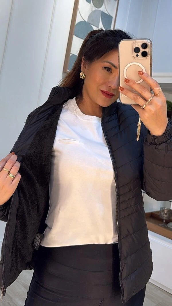 Jaqueta Nylon Pesponto Diagonais Debora Detalhe Lateral Largo Canelado