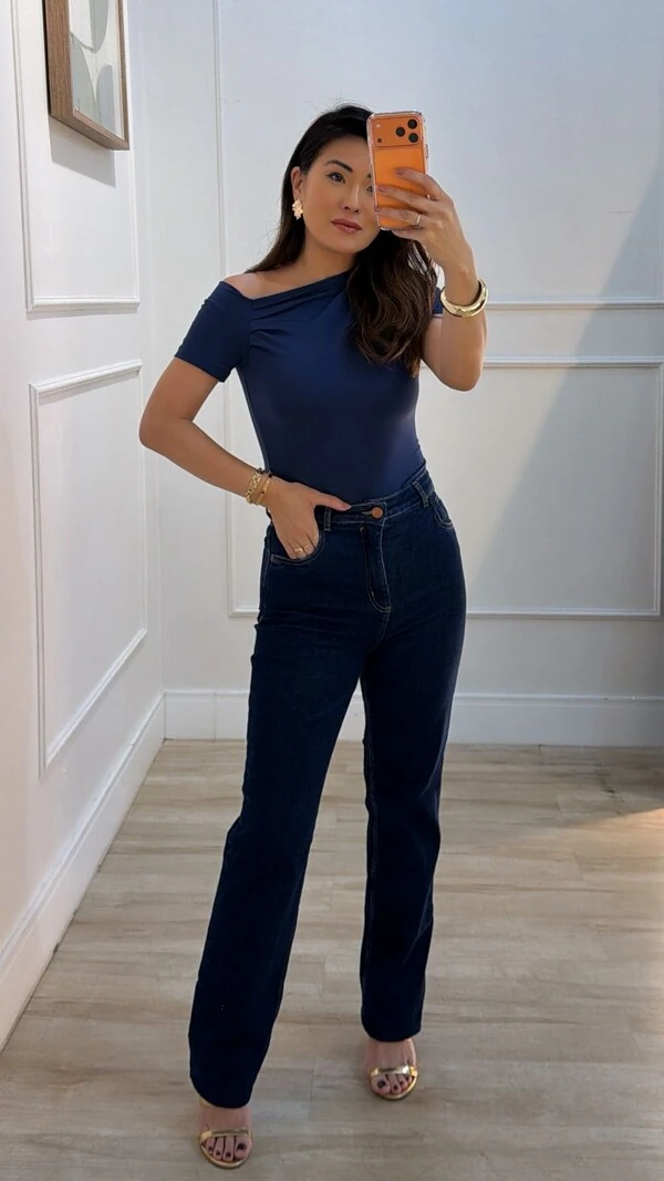 Blusa Malha Layla Ombro Vazado Detalhe Pregas