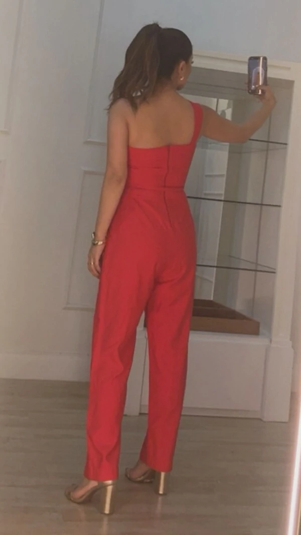 Macacão Twill Ombro Único Detalhe Em Chiffon Mary Cinto Fino