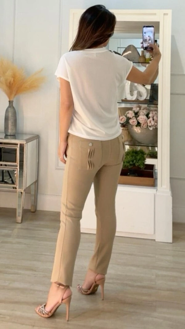 Blusa Ampla Steff Canelada Com Detalhes Texturizados