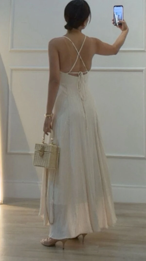 Vestido Midi Texturizado Assimétrico Mia Transpasse Com Amarração Posterior