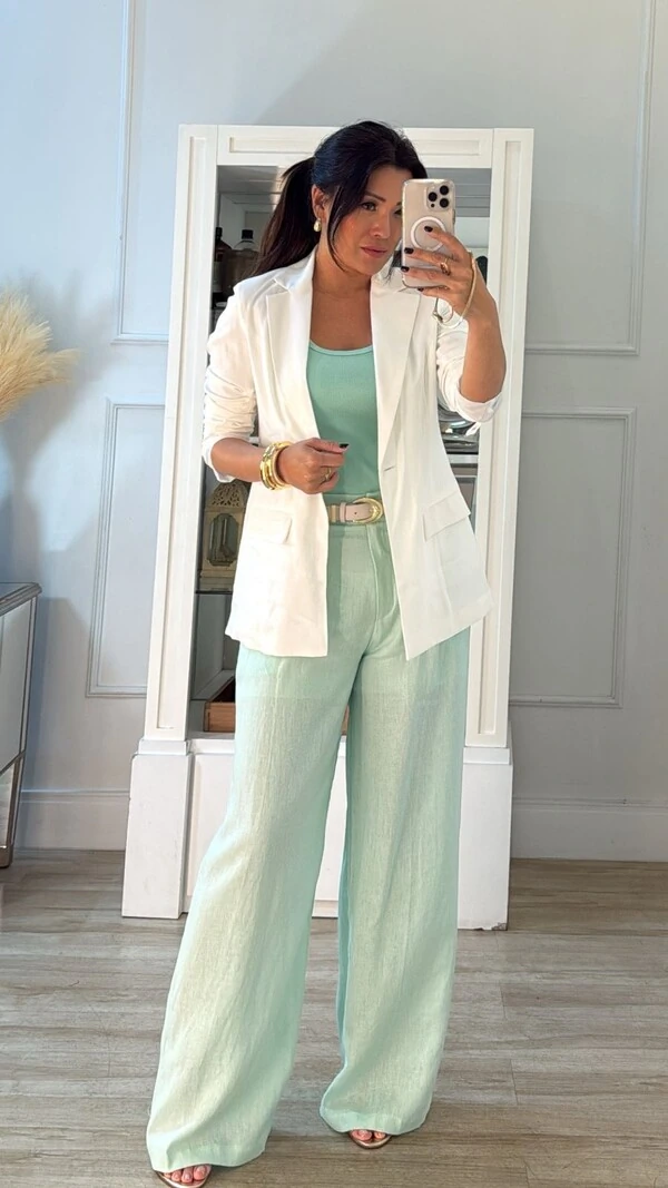Blazer Decote V Solange Bolsos Fake Frontal Com Lapela