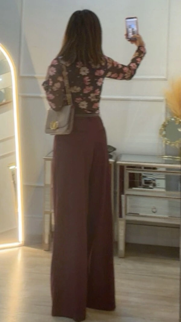 Blusa De Tulê Estampa Floral Aysha Mangas Longas