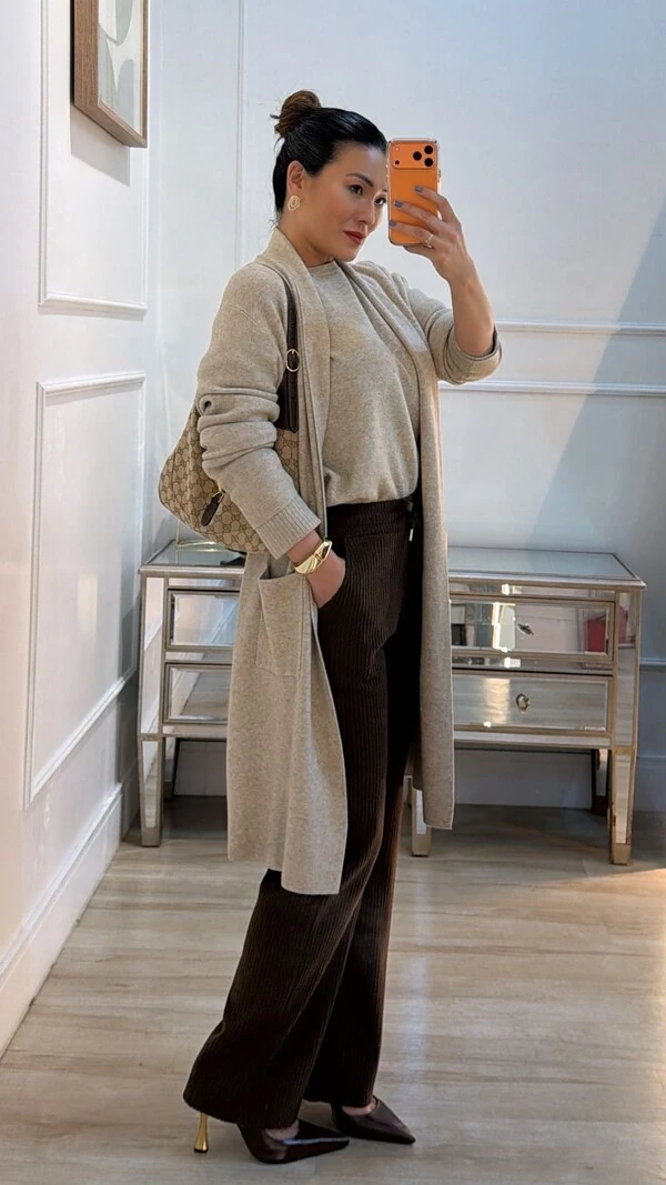 Maxi Cardigan Tricot Eliana Bolsos Quadrados Frontais