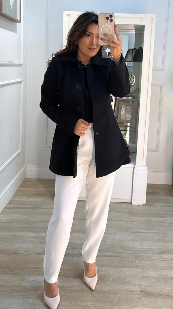 Casaco Lã Batida Bolsos Em Relevo Na Diagonal Melissa Recorte Na Cintura