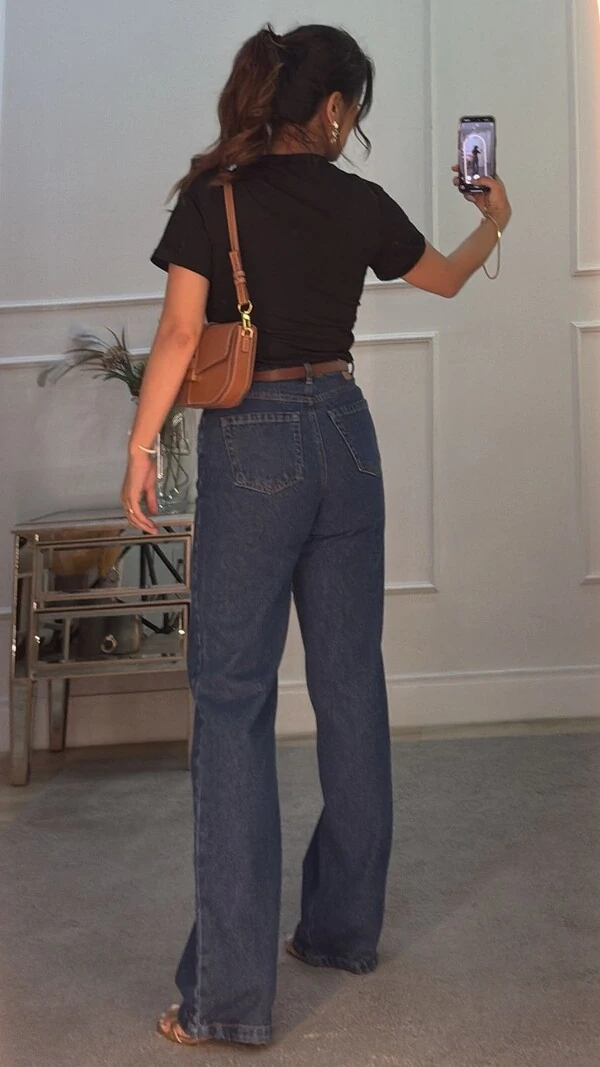 Blusa Básica Ayumi Mangas Curtas Com Punhos Dobrados