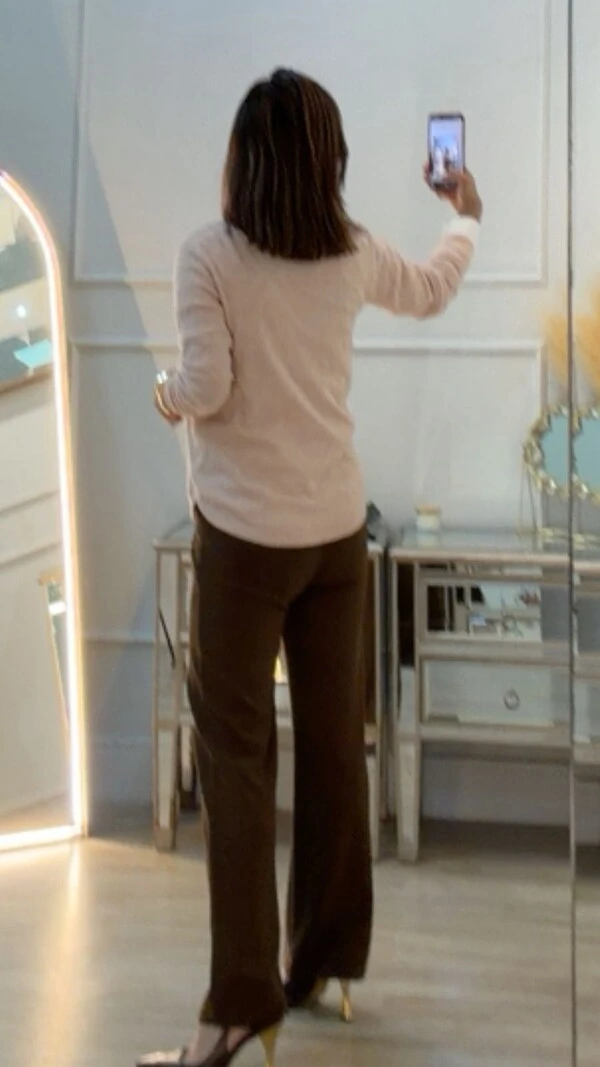 Blusa Tricot Nervuras Em Zigue-Zague Noelle Barrado Arredondado